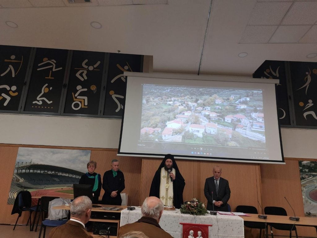 «Οι Γιαννιάδες» έκοψαν την πρωτοχρονιάτικη πίτα - ΦΩΤΟ