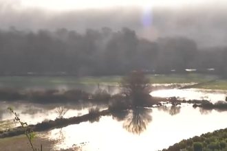 Υπερχείλιση του ποταμού Καλαμά στην Ήπειρο – Ζημιές σε καλλιέργειες και ανησυχία για τη νέα κακοκαιρία