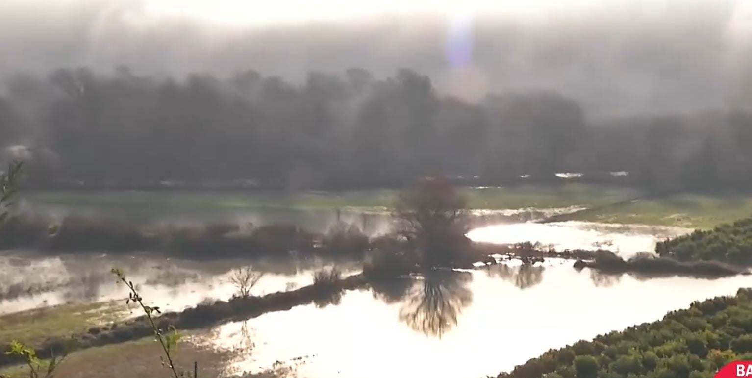 Υπερχείλιση του ποταμού Καλαμά στην Ήπειρο – Ζημιές σε καλλιέργειες και ανησυχία για τη νέα κακοκαιρία