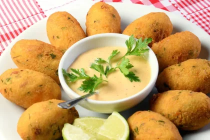 Ρεβιθοκεφτέδες με καβούρι