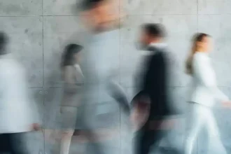 Αυξήσεις μισθών για ένα εκατομμύριο εργαζόμενους στον ιδιωτικό τομέα αυτήν την εβδομάδα