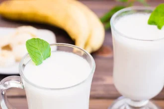 Το smoothie των 2 υλικών που γίνεται σε 3 λεπτά