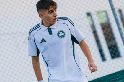 Παναθηναϊκός: Ο Χριστόφορος Καραγκούνης υπέγραψε το πρώτο του επαγγελματικό συμβόλαιο