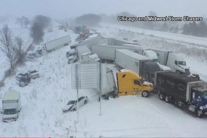 ΗΠΑ: Τεράστια καραμπόλα λόγω σφοδρών χιονοπτώσεων - ΒΙΝΤΕΟ