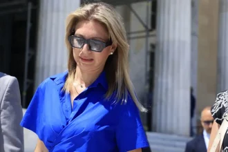 Τέμπη: «Η Μαρία Καρυστιανού καπηλεύεται την ιστορία - Το ταμείο του συλλόγου είναι κρυφό μυστικό», λέει ο Χρήστος Κωνσταντινίδης