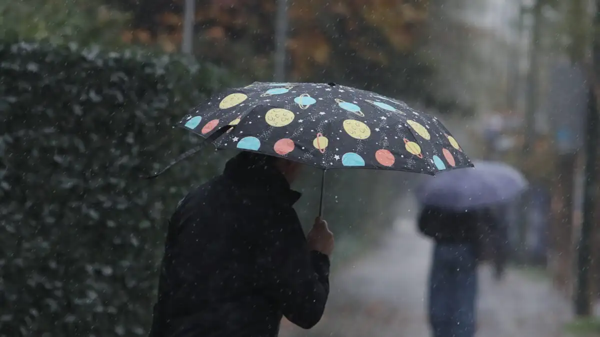 Κακοκαιρία: "Νέα κύματα βροχών και καταιγίδων τις επόμενες ώρες" - Προειδοποίηση και για τα Δυτικά
