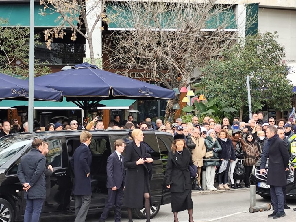 Πριγκίπισσα Ειρήνη: Το τελευταίο αντίο στη Μητρόπολη Αθηνών (ΦΩΤΟ)