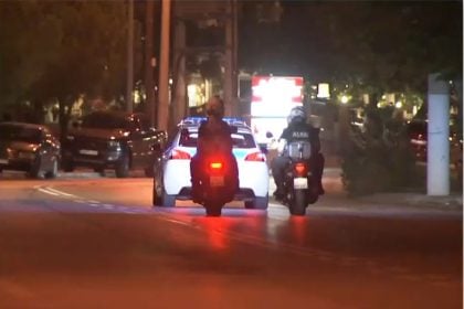 Πάτρα: Μπήκαν με μαχαίρια σε βενζινάδικο και λήστεψαν τον υπάλληλο