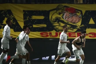 Άρης – Λεβαδειακός 2-2: «Σοκ» για τους Θεσσαλονικείς στις καθυστερήσεις