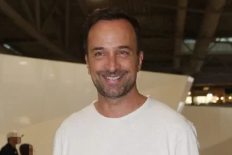 Γιώργος Λιάνος: «Το The Floor, προσωπικά, μου θυμίζει το Game of Thrones»