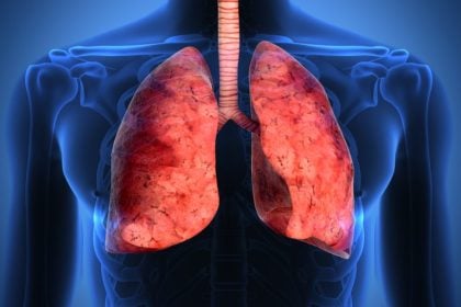 Ερευνητές ανέπτυξαν τον πρώτο «πνεύμονα-σε-τσιπ» που προσομοιώνει την αναπνοή