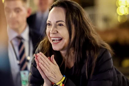 Η Βενεζουέλα θα ελευθερωθεί με τη βοήθεια του Τραμπ και το εγκληματικό καθεστώς Μαδούρο θα διαλυθεί, λέει η Ματσάδο