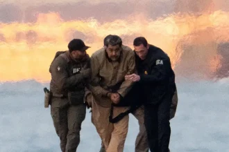 Το Στέιτ Ντιπάρτμεντ καλεί τους Αμερικανούς να εγκαταλείψουν τη Βενεζουέλα – Μήνυμα Μαδούρο από τη φυλακή