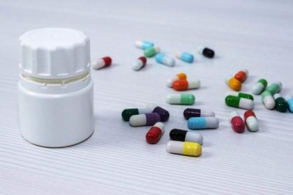 Η αντοχή στα αντιβιοτικά απειλεί να ανατρέψει έναν αιώνα ιατρικής προόδου