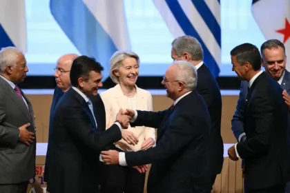 Το Ευρωκοινοβούλιο «παγώνει» τη συμφωνία Mercosur