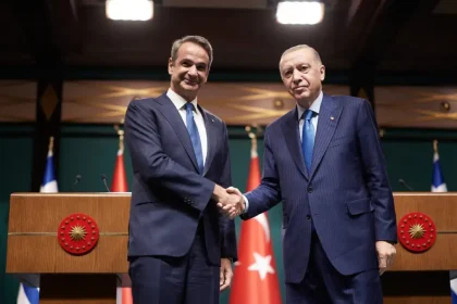 Παύλος Μαρινάκης: Προχωρημένες συζητήσεις για συνάντηση Μητσοτάκη με Ερντογάν, θέμα ημερών η ανακοίνωση ημερομηνίας