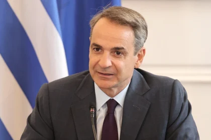 Μητσοτάκης για τα 30 χρόνια από την κρίση των Ιμίων: Στο Αιγαίο δεν υπάρχουν γκρίζες ζώνες, υποκλινόμαστε και φέτος στους πεσόντες