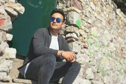 Γέφυρα Ρίου – Αντιρρίου: «Η νταλίκα έκανε αριστερά και δεν τον είδε, έχουν κοπεί τα πόδια μου» λέει ο πατέρας του 25χρονου που σκοτώθηκε - ΒΙΝΤΕΟ