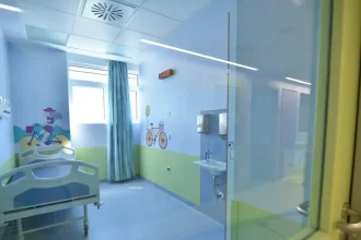 Αγωνία για την 6χρονη που διαγνώστηκε με εγκεφαλίτιδα ως επιπλοκή της γρίπης - Επιδεινώθηκε η κατάστασή της