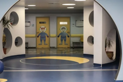 Στη ΜΕΘ του Παίδων 4χρονος μετά από επιπλοκές της γρίπης