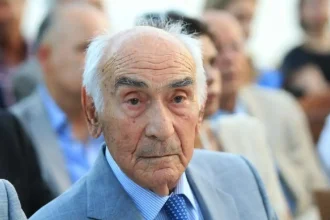 Πέθανε σε ηλικία 95 ετών ο Αλέξανδρος Παπαδόγγονας, πρώην υπουργός της ΝΔ 