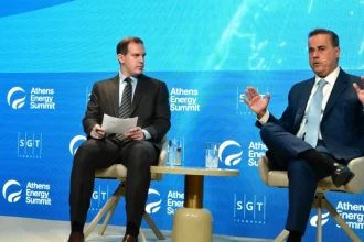 Παπασταύρου: Η Ελλάδα μετατρέπεται σε κρίσιμο κόμβο για τη διατλαντική ενεργειακή ασφάλεια
