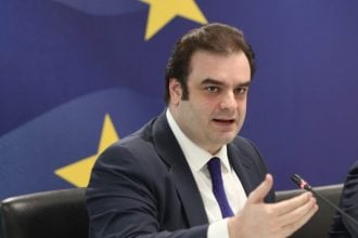 Το καμπανάκι στο Eurogroup θα χτυπήσει σήμερα για πρώτη φορά ο Κυριάκος Πιερρακάκης