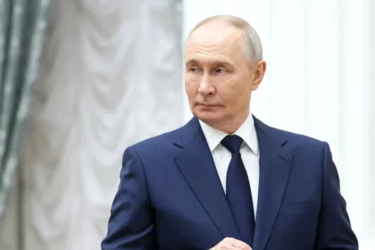 Ανάλυση του Guardian: Γιατί η ρωσική οικονομία δεν θα καταρρεύσει ακόμα κι αν πέσουν απότομα οι τιμές του πετρελαίου