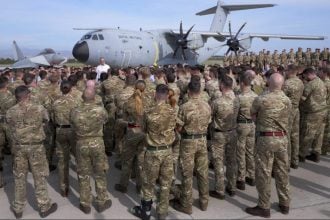 Βρετανία: Αεροπορικά πλήγματα κατά του ISIS