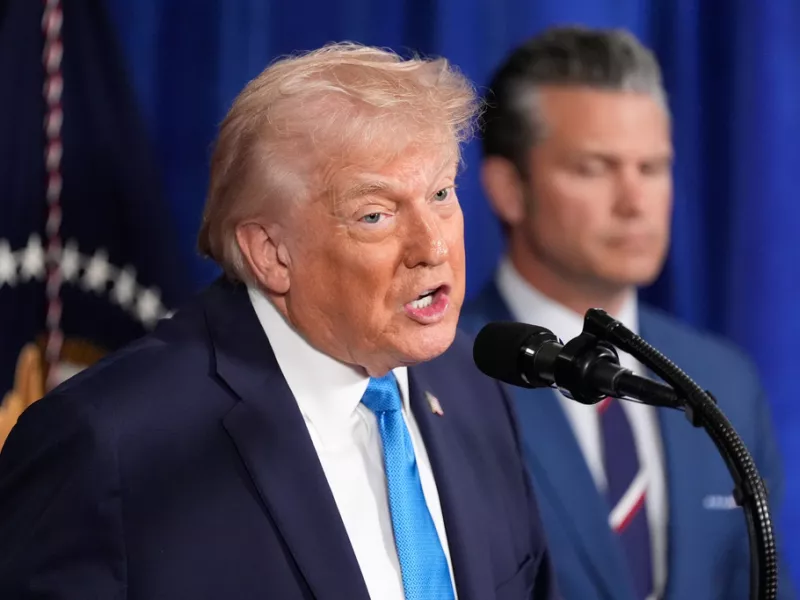 Τραμπ: Εξαπέλυσε απειλές κατά Κολομβίας και Κούβας