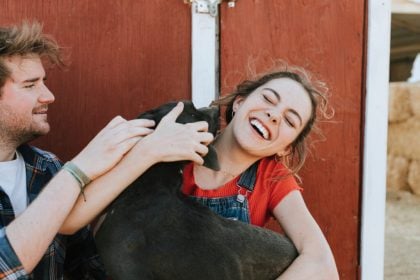 Πώς αισθάνεται ο σκύλος μας όταν μας βλέπει μετά από καιρό