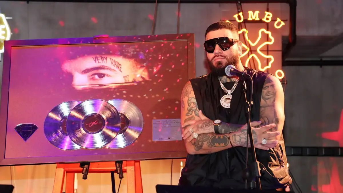 Snik: Ότι λάμπει, δεν είναι χρυσός, είναι όλα πιο φουσκωμένα από την πραγματικότητα