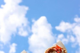 Το ελληνικό σουβλάκι γίνεται επενδυτικός προορισμός