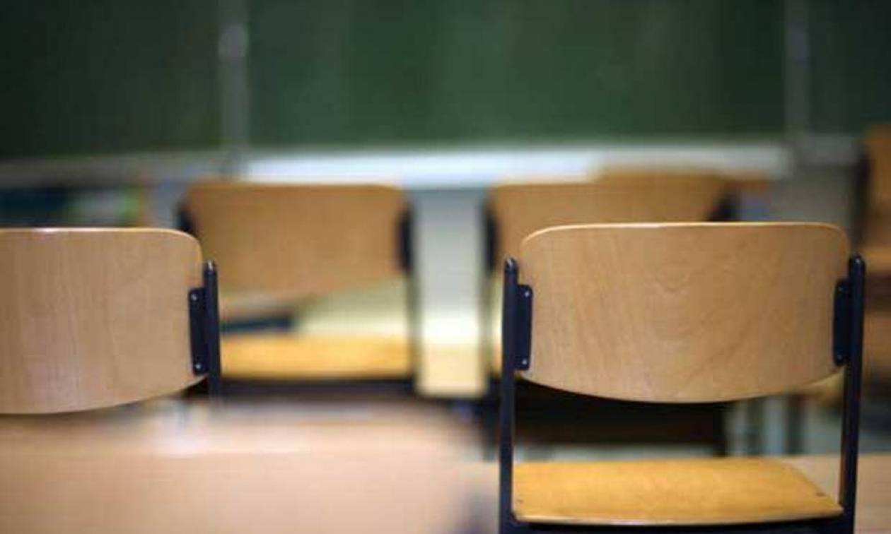 Ο Σύλλογος Εκπαιδευτικών Πάτρας στη συγκέντρωση διαμαρτυρίας για τις Σχολικές Επιτροπές