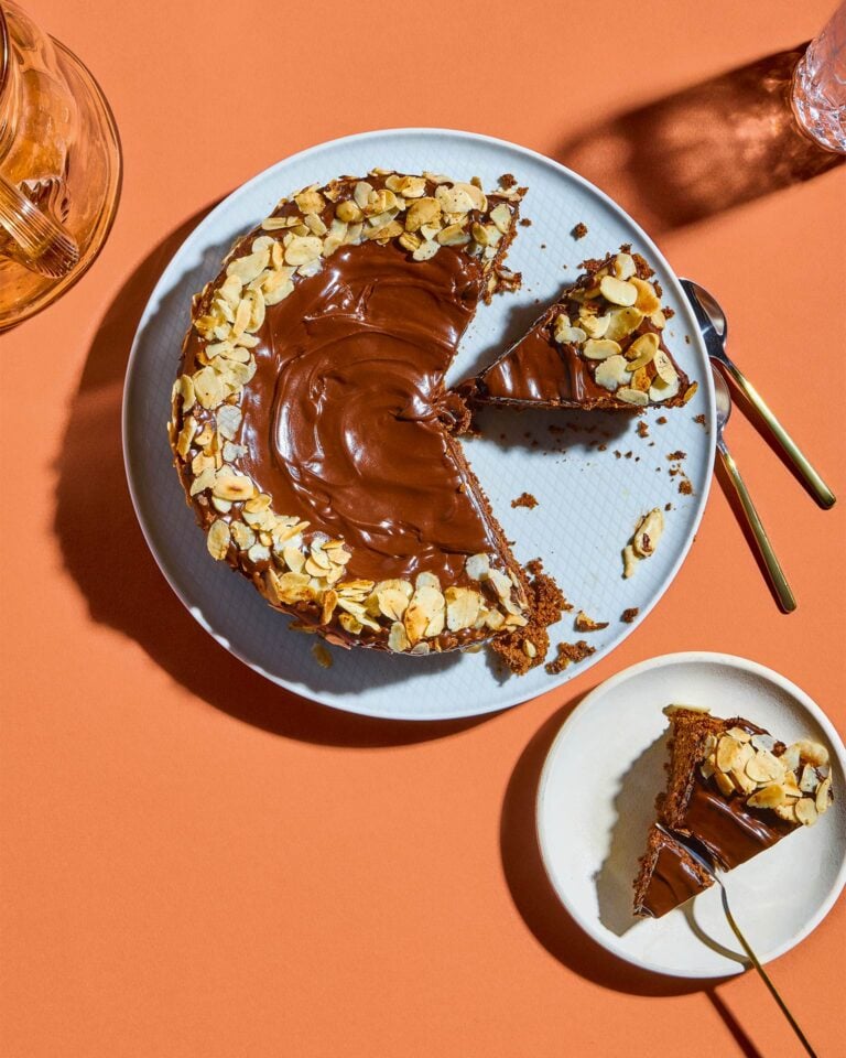 Σοκολατένιο κέικ αμυγδάλου