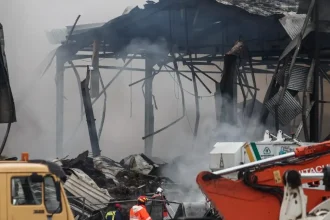 Τραγωδία στη βιομηχανία «Βιολάντα»: Που στρέφονται οι έρευνες για την φονική έκρηξη - «Σώθηκαν όσοι ήταν κοντά στην έξοδο»