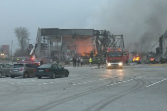 Τραγωδία στα Τρίκαλα: «Το ωστικό κύμα από την έκρηξη στη Βιολάντα ήταν τεράστιο, σώθηκαν όσοι ήταν κοντά στην έξοδο» 