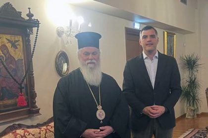 Συνάντηση Ανδρέα Τσώκου με τον Μητροπολίτη Καλαβρύτων και Αιγιαλείας Ιερώνυμο