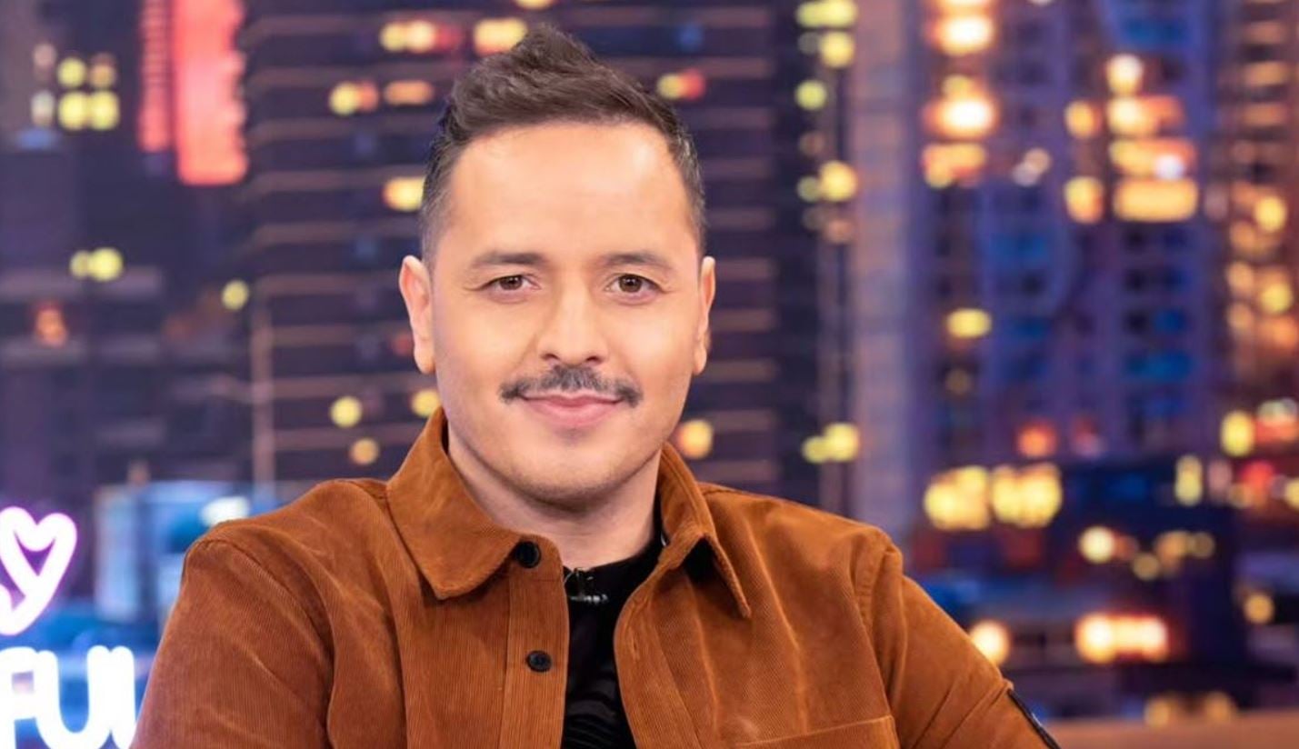 Αλέξανδρος Τσουβέλας: «Mπορεί κάποια στιγμή να ασχοληθώ και με την πολιτική, έχω δεχθεί πρόταση»