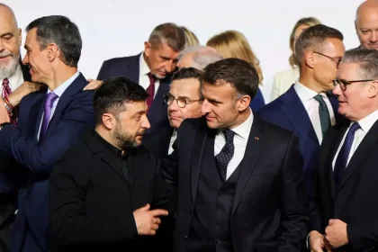 Συμφωνία για εγγυήσεις ασφαλείας στην Ουκρανία: Γαλλία και Βρετανία θα αναπτύξουν δικά τους στρατεύματα σε περίπτωση συμφωνίας ειρήνης