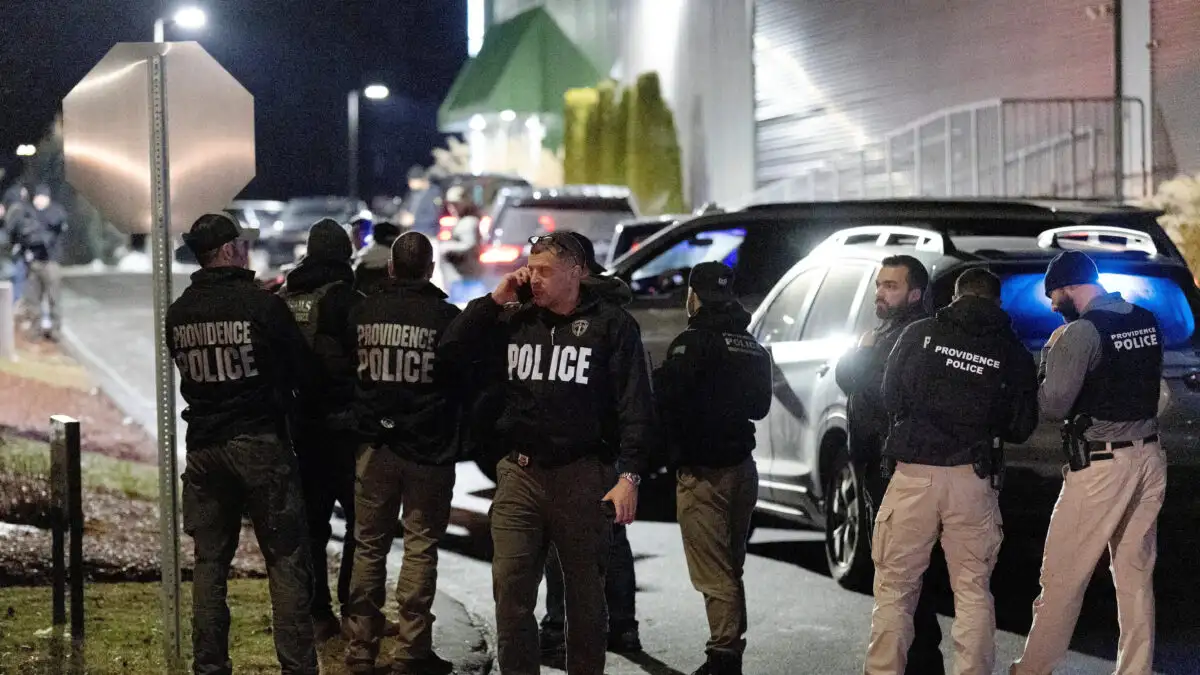 ΗΠΑ: Ομοσπονδιακοί πράκτορες πυροβόλησαν δύο ανθρώπους στο Πόρτλαντ - Νοσηλεύονται τραυματίες - Λίγες ώρες μετά τη δολοφονία της 37χρονης