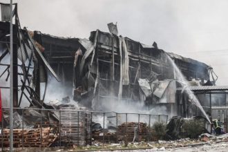 Διαρροή προπανίου σε φθαρμένο υπογειοποιημένο σωλήνα στη Βιολάντα - Αναμένονται ανακοινώσεις από την Πυροσβεστική