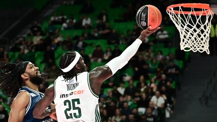 Πρώτος παίκτης που αναδεικνύεται για 2η φορά MVP αυτή τη σεζόν ο Κέντρικ Ναν