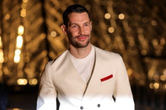 Ο Jacquemus επιστρέφει στο Μουσείο Πικάσο στο Παρίσι για την επόμενη επίδειξη μόδας