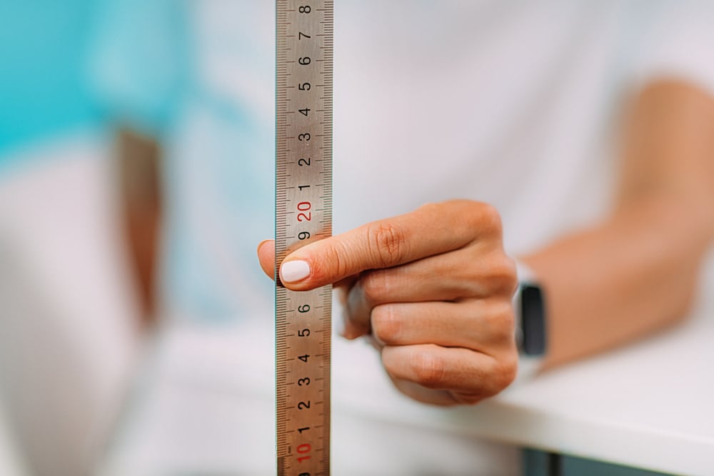 Αντανακλαστικά: Τι φανερώνει αυτό το απλό τεστ για τον εγκέφαλο