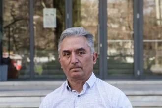 Κωνσταντινίδης για Καρυστιανού: «Ο ελληνικός λαός δεν ζήτησε να αλλάξει κυβέρνηση ή πρωθυπουργό, ζήτησε να τιμωρηθούν όσοι ευθύνονται για τα Τέμπη»