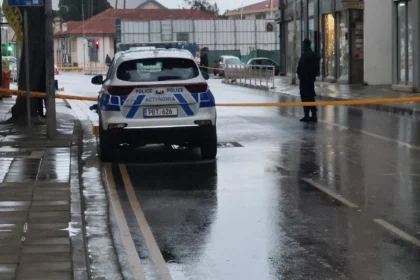 Πυροβολισμοί στη Λάρνακα, κοντά στην Aστυνομική Διεύθυνση: Πληροφορίες για τραυματίες - Δείτε φωτογραφίες