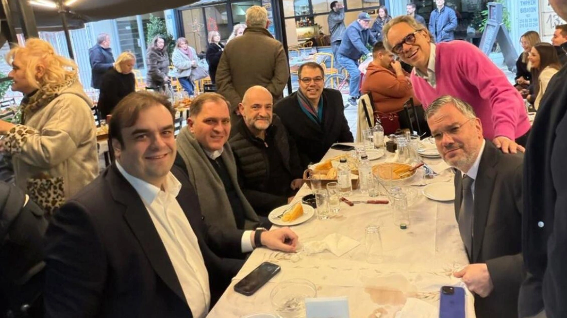 Επιστροφή στο Μεταξουργείο για τον Πιερρακάκη