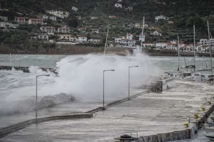 Κακοκαιρία: Χωρίς ακτοπλοϊκά δρομολόγια Ζάκυνθος και Κεφαλονιά