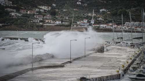 Κακοκαιρία: Χωρίς ακτοπλοϊκά δρομολόγια Ζάκυνθος και Κεφαλονιά